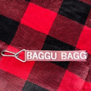 BAGGU Logo Keychain